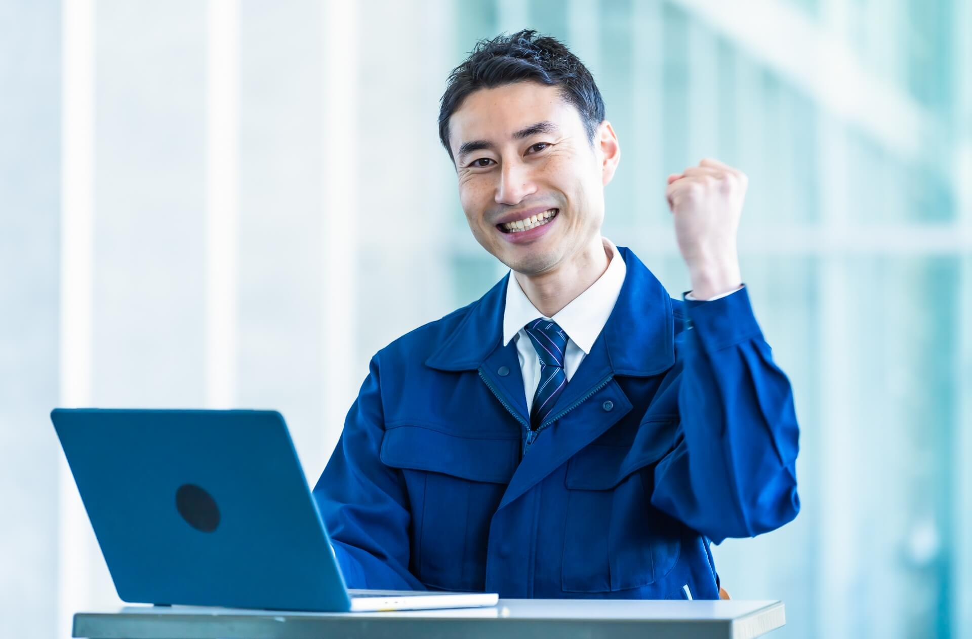 事例に学ぶ：製造業DX化の成功パターン